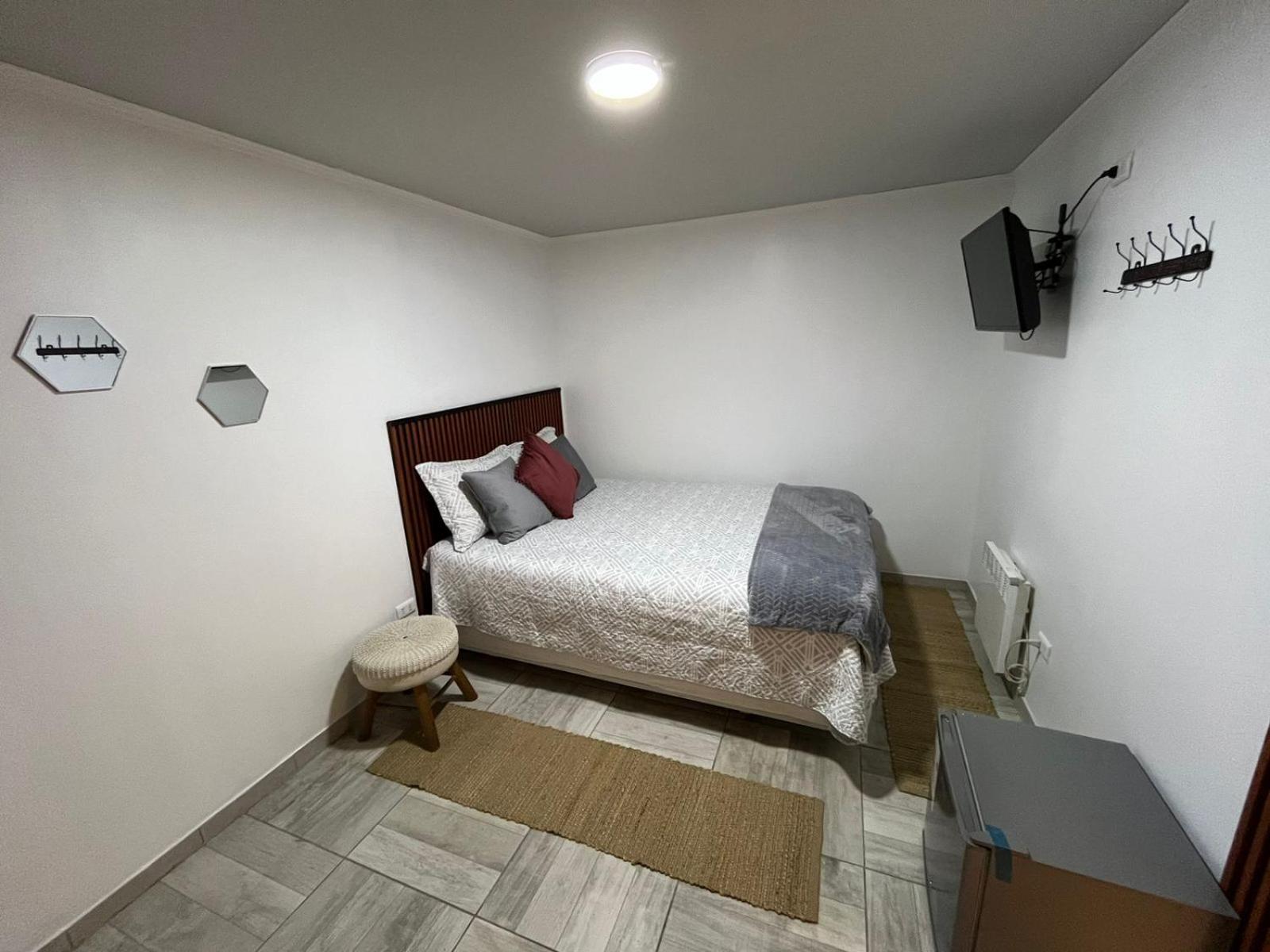 Hostal Fenix Hotel - Santiago, Santiago